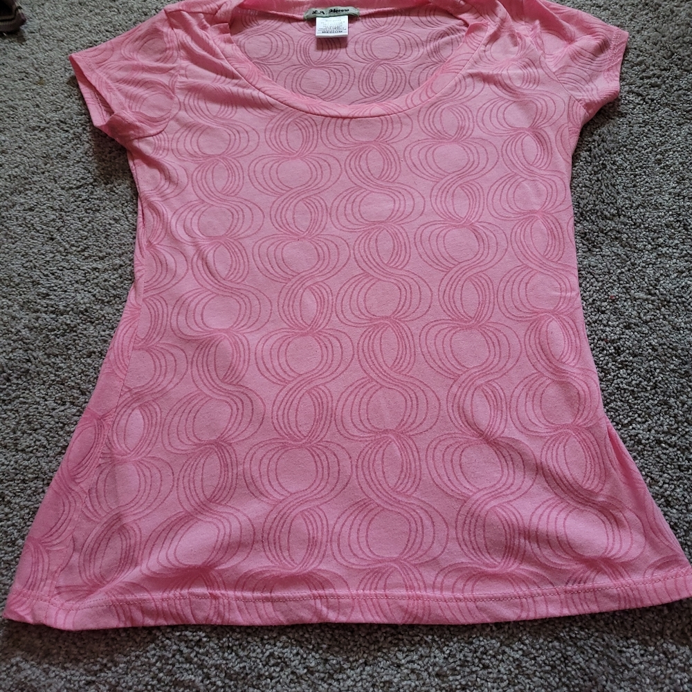 L.A. Movers Pink Patterned Tshirt Womens Medium